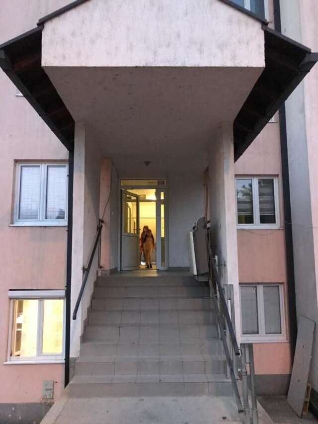 Апартаменты Private Apartman Беране-11